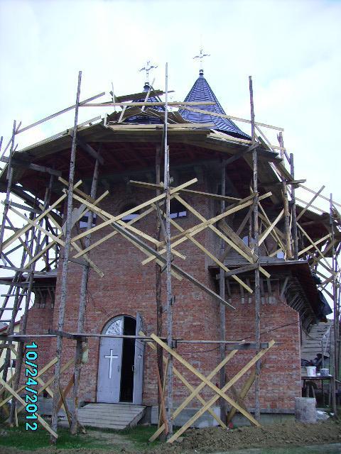 Tabluirea navei bisericii